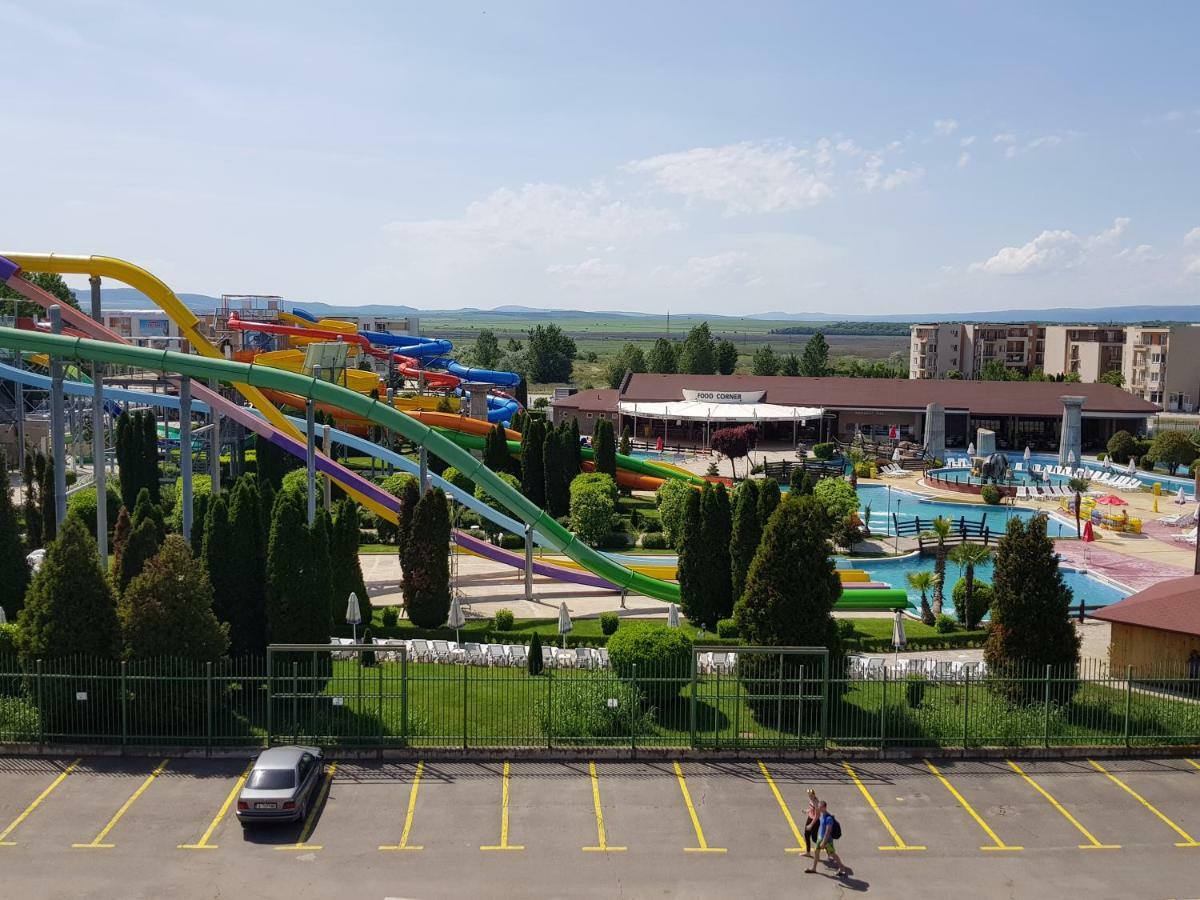 Aquapark Apartment Сонячний Берег Екстер'єр фото